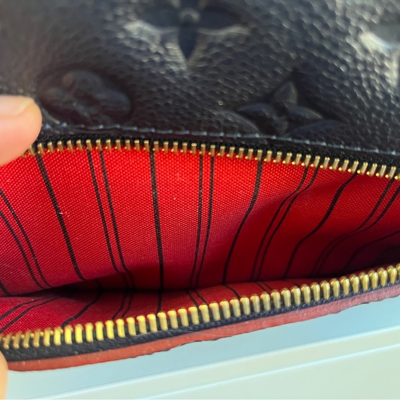 Louis Vuitton Pochette Métis Empreinte Marine Rouge box & accessories! - Picture 13 of 16